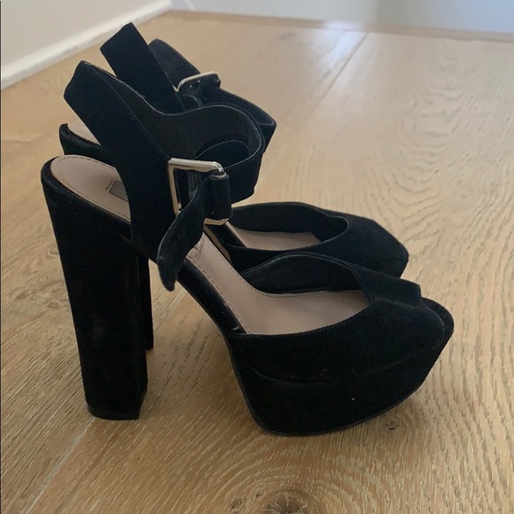 Black suede open toe platform heel & ankle strap - Picture 4 of 5